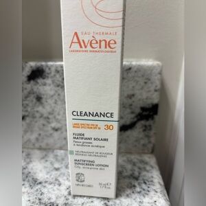 Brand New- Never used! Cleanance Mattifying Sunscreen Lotion - White